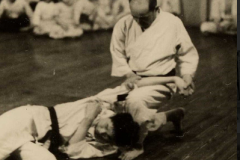 195?-Shodai-Kancho